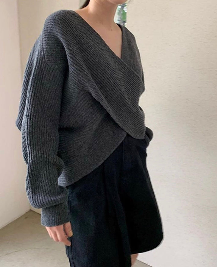 BLANCHE | CHIC CROSS-WRAP KNIT SWEATER