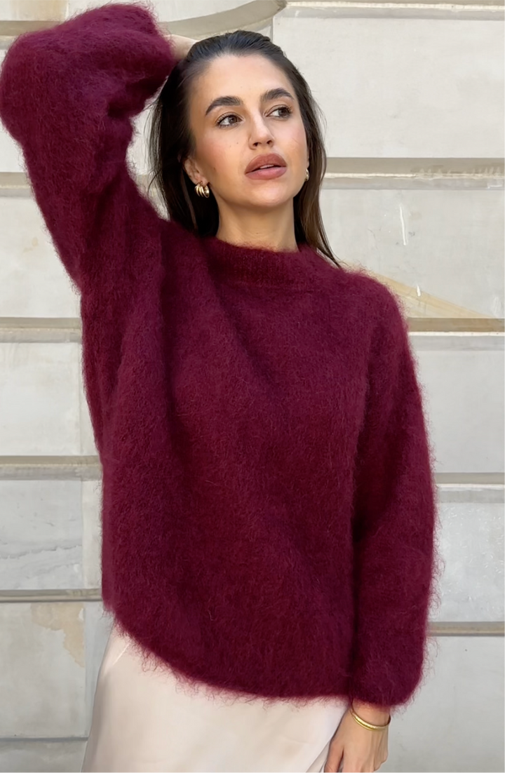 MIRA | MOHAIR CREWNECK