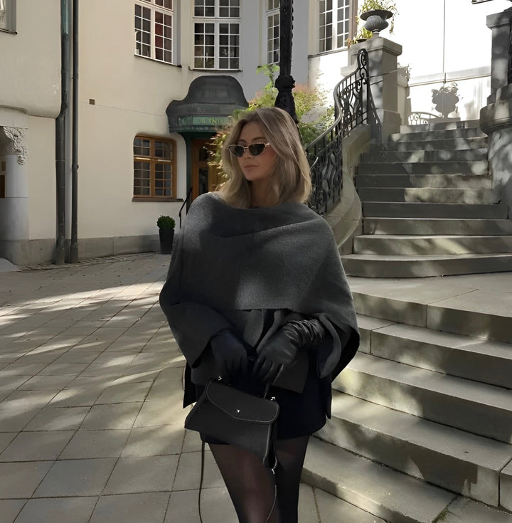 HANNAH | VIRAL CAPE COAT