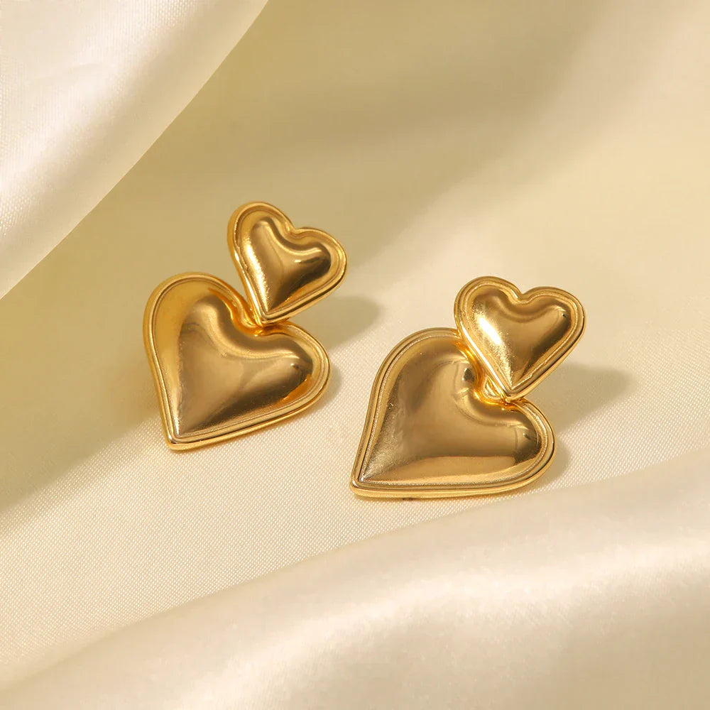 VALESKA | HEART-SHAPED EARRINGS