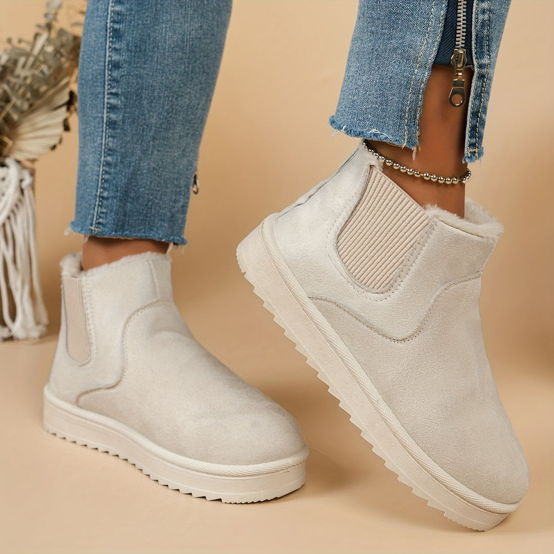 ALARA | THE COSY BOOTS